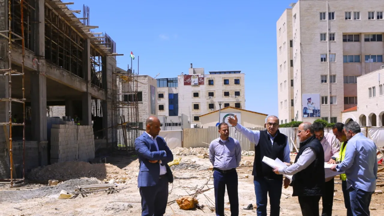 الأشغال 34 نسبة الإنجاز في مشروع المبنى الجديد لدائرة العطاءات الحكومية