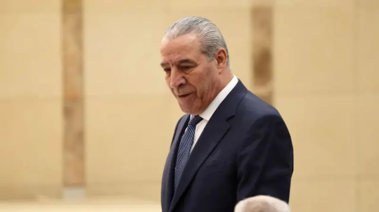 حماس تعيين الشيخ نائباً لعباس تكريسٌ لنهج التفرد وتجاهلٌ لأولويات شعبنا