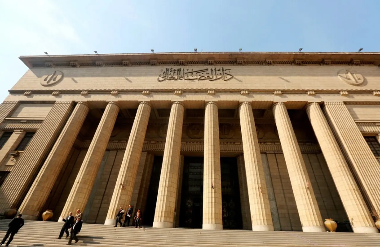 مصر الحكم على شاب تحرش جنسيا بفنانة مشهورة