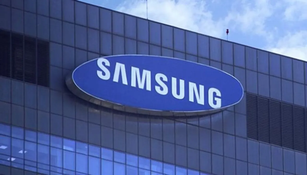 سامسونغ تحذر  اضطراب التجارة يربك سوق الرقائق والهواتف