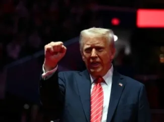 ترامب للأميركيين: اصمدوا لأن الحرب التجارية لن تكون سهلة