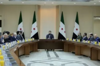 الشرع يترأس أول اجتماع للحكومة السورية الجديدة