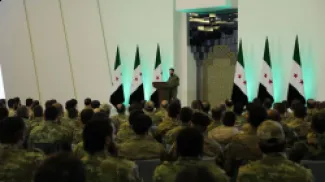 زيادة لرواتب العسكريين في سوريا بالدولار