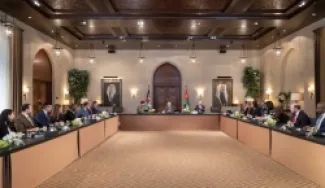 الملك ينبه من خطورة استمرار التصعيد في الضفة الغربية والانتهاكات للمقدسات في القدس