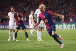 برشلونة وإنتر يتقاسمان النقاط في مباراة تاريخية 3-3