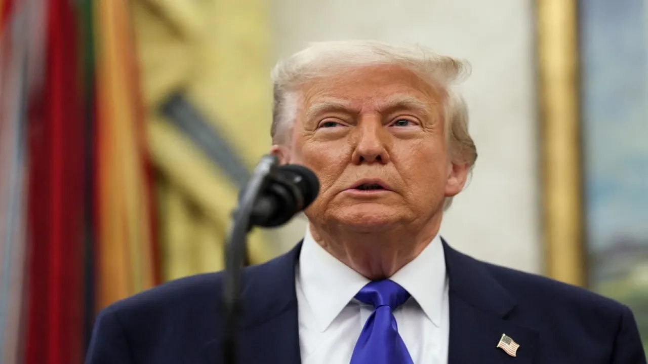 إدارة ترمب تجمد مليارات الدولارات من منح جامعة هارفارد