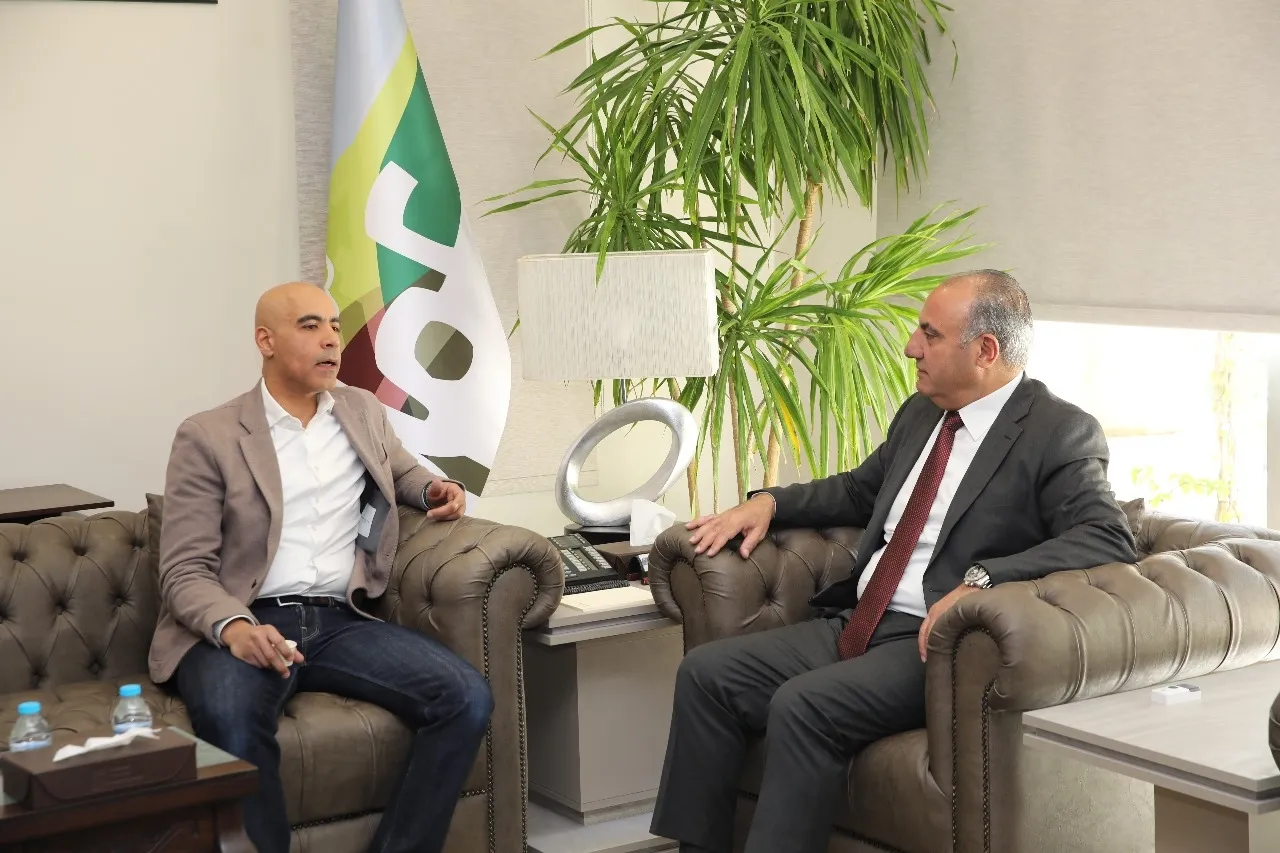 الأمانة وشركة زين تبحثان سبل تعزيز التعاون