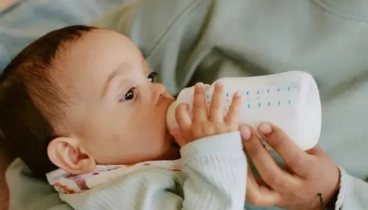 بيبي بوت  روبوت رضيع يحدث ثورة في فهم تغذية الأطفال