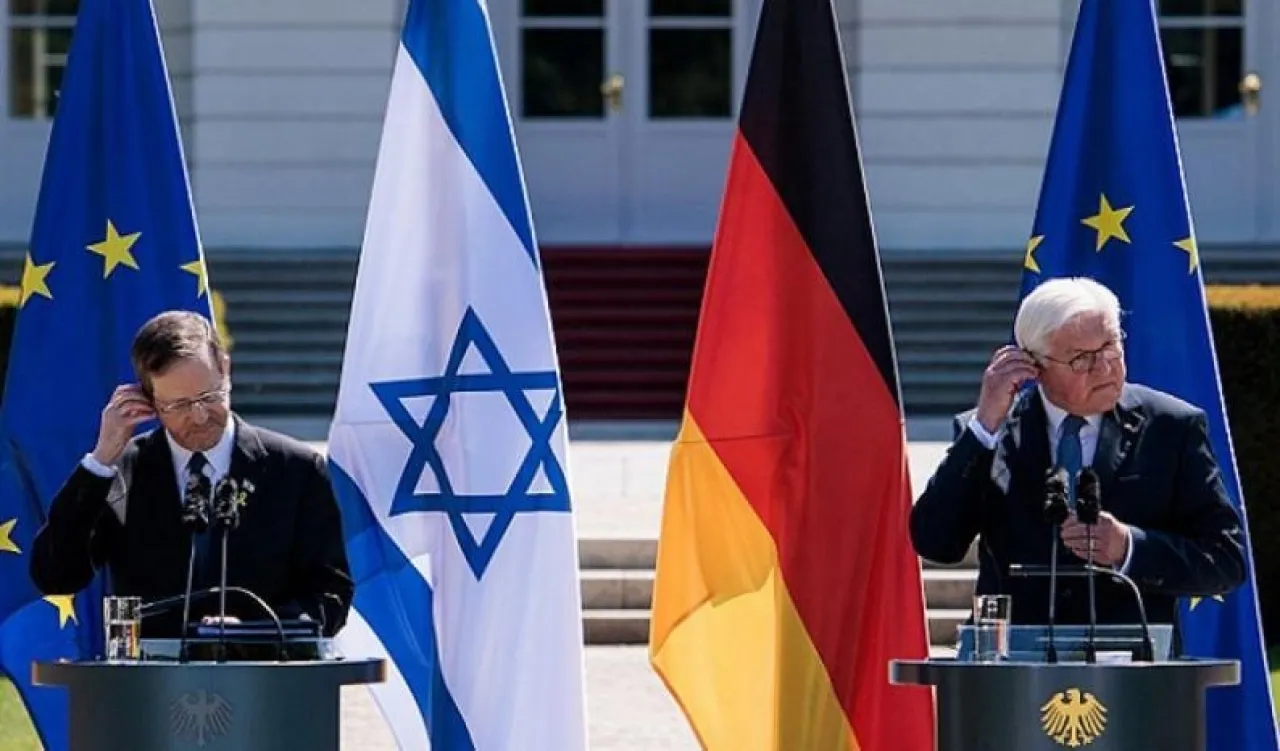 الرئيس الألماني يلمّح لنتنياهو بتفادي زيارة برلين بسبب مذكرة الاعتقال