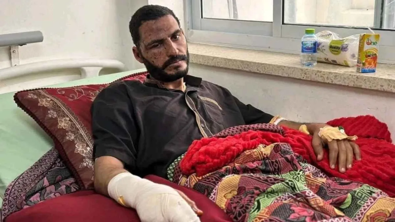 استشهاد الصحفي حسن أصليح بقصف إسرائيلي داخل مجمع ناصر الطبي