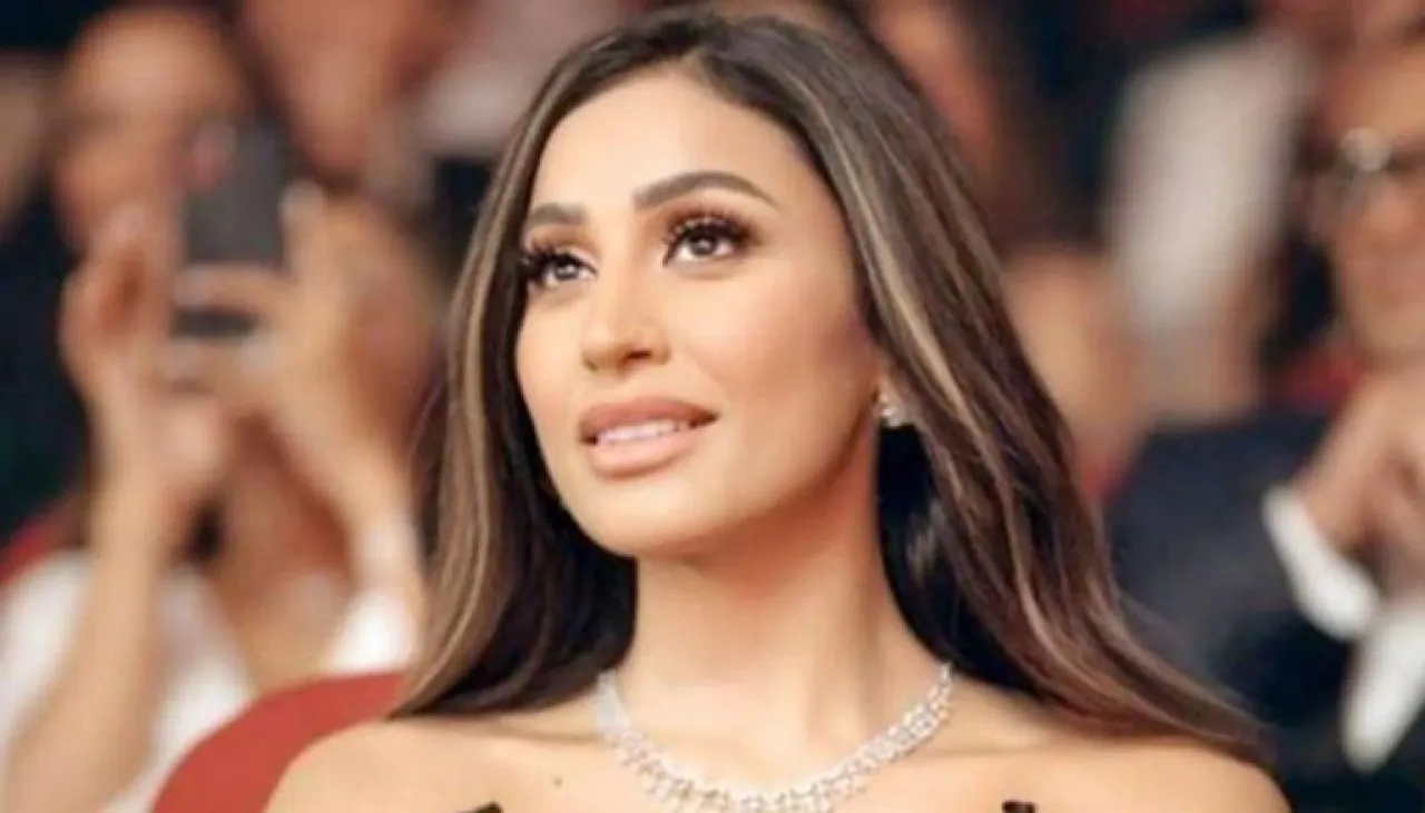 هل ارتبطت دينا الشربيني بشريف سلامة ميمي جمال تحسم الجدل
