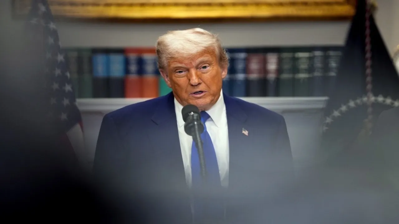 ترمب يلغي القيود الجديدة على صادرات شرائح الذكاء الاصطناعي