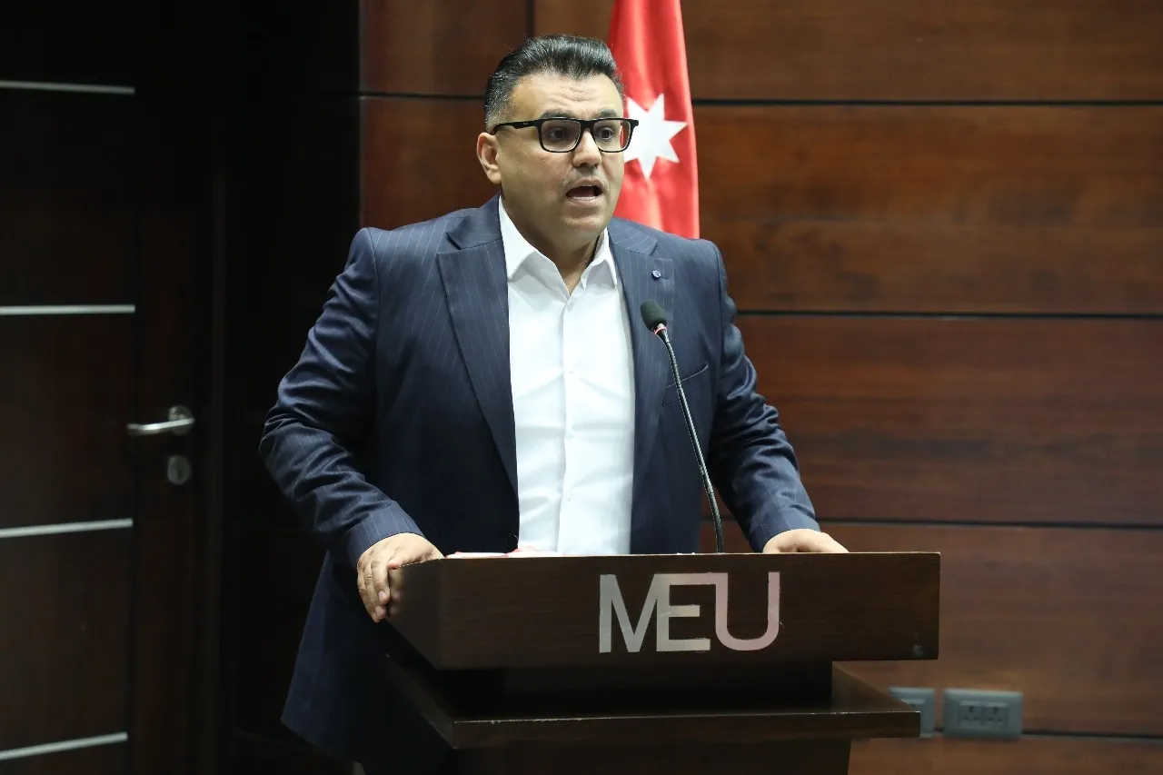 الشرق الأوسط تنظّم محاضرة توعوية حول الفكر المتطرف بالتعاون مع مركز السلم المجتمعي