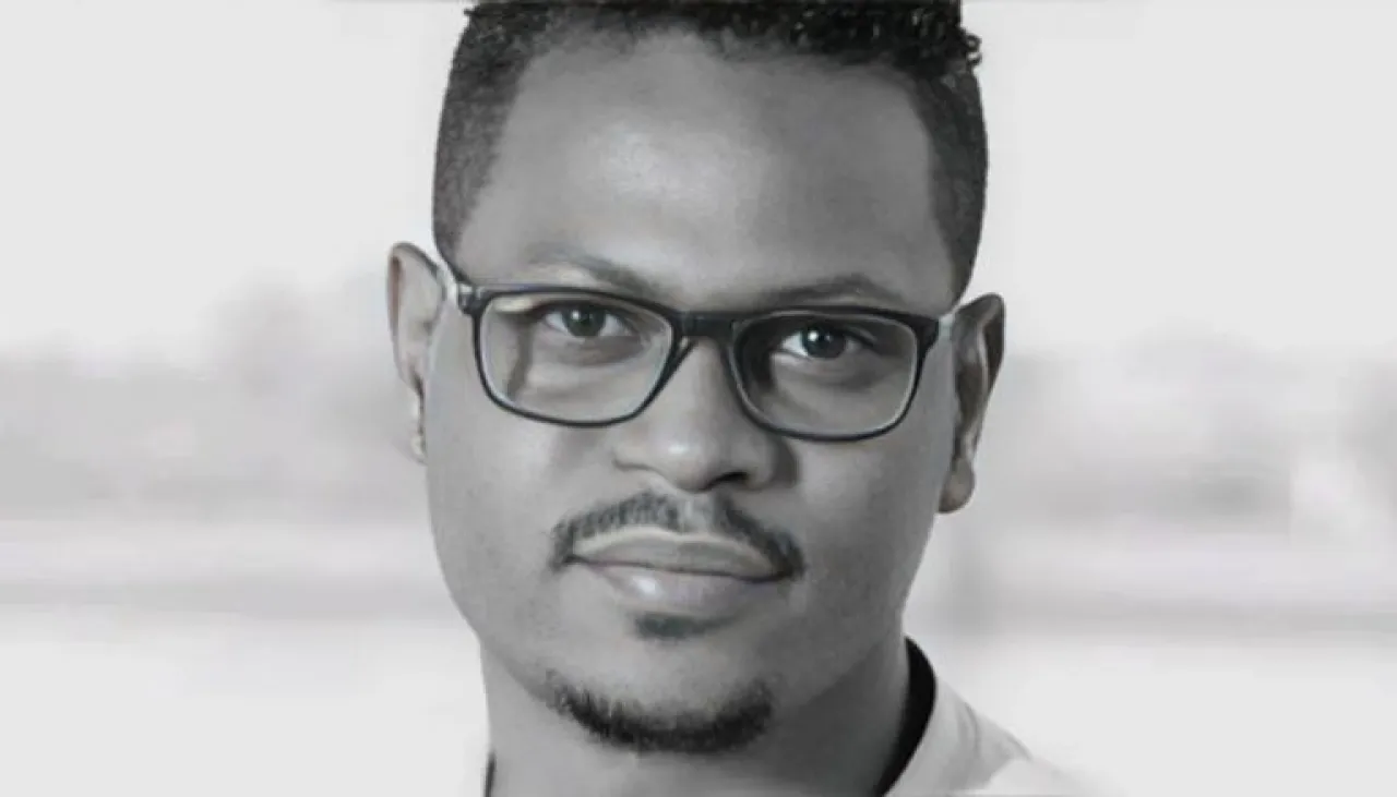 رحيل مفاجئ للفنان محمد الجزار يُفجع الوسط الغنائي السوداني