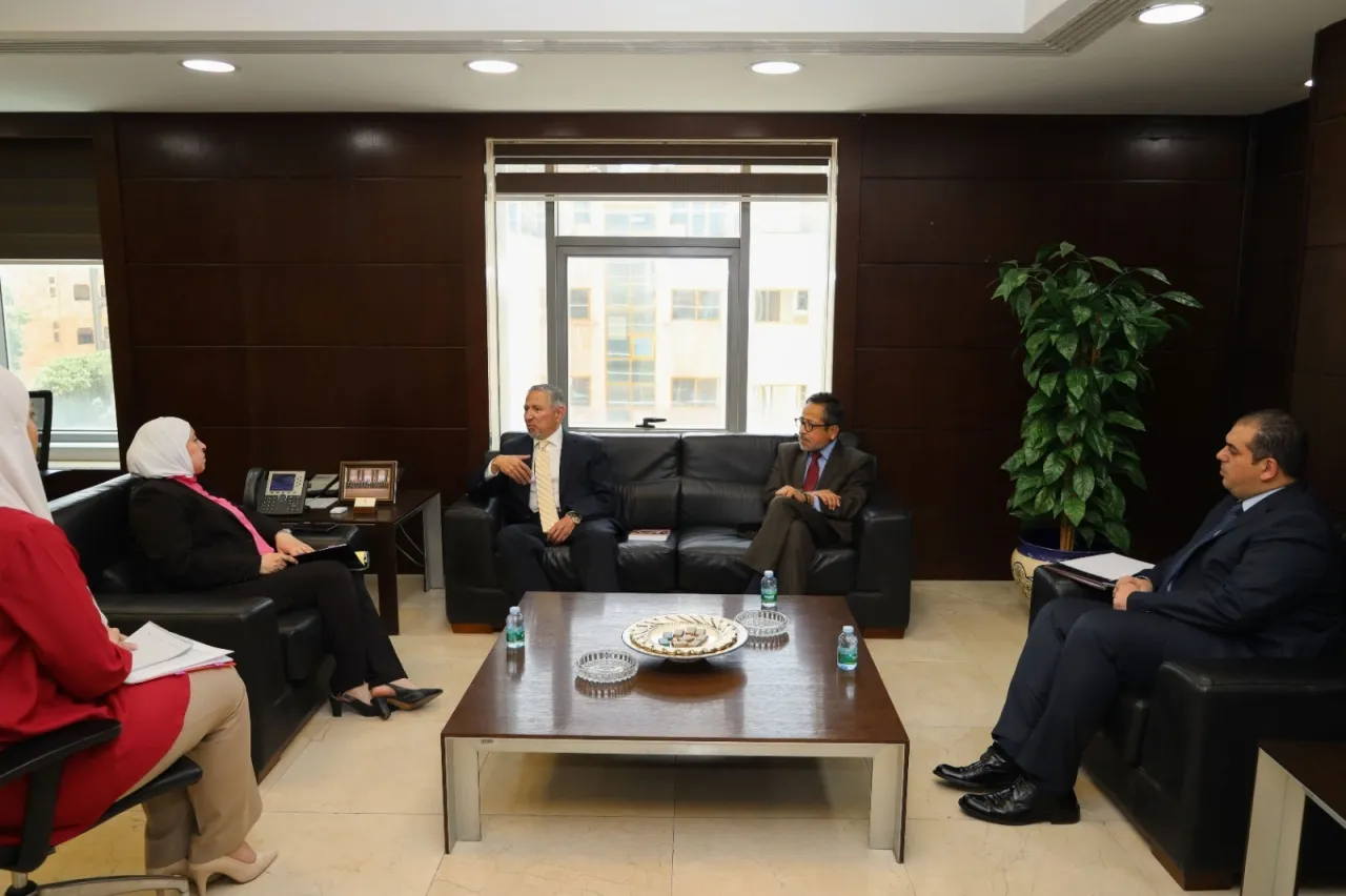 وزيرة النقل تستقبل السفير المكسيكي لبحث تعزيز التعاون الثنائي في قطاع النقل