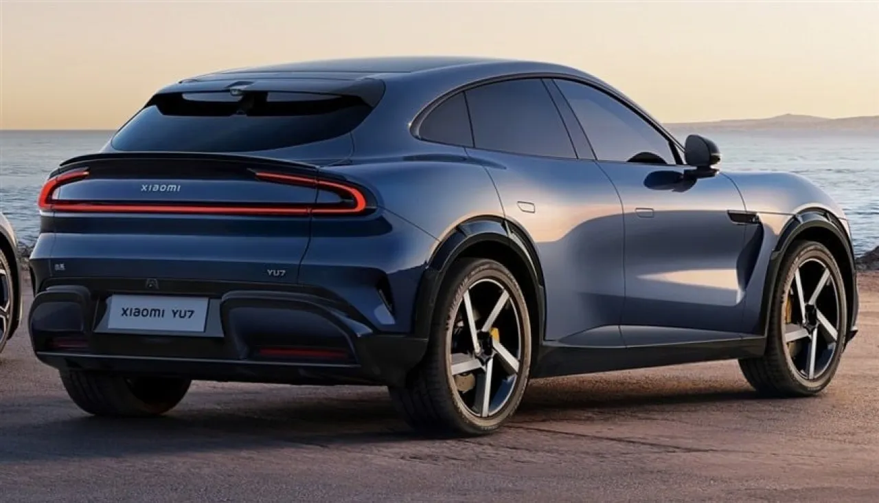 شاومي تطلق سيارة كهربائية رياضية لمنافسة تسلا