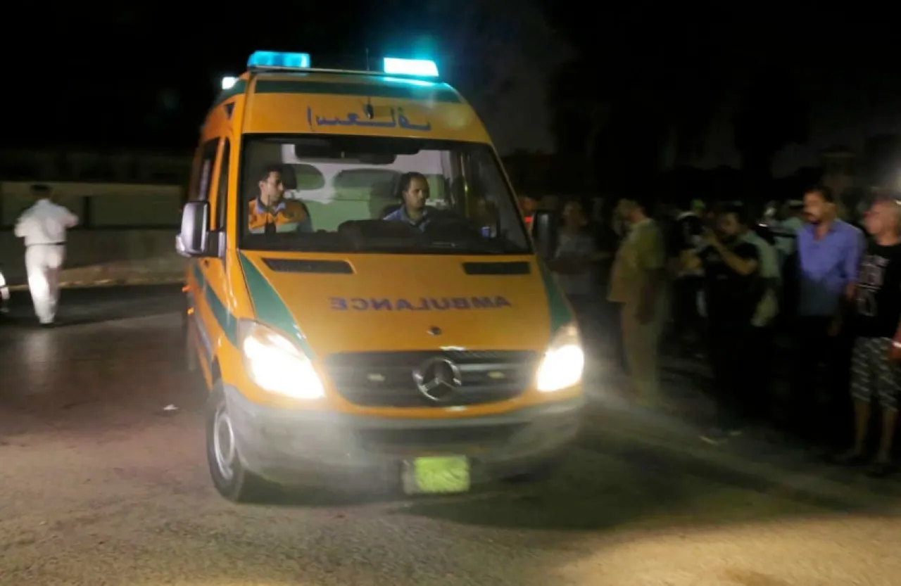 مصر طالب ينهال على والدته بـ16 طعنة أثناء نومها لسبب غريب