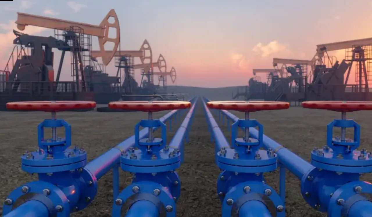 Oil Heads for First Weekly Loss Since the Start of the Month