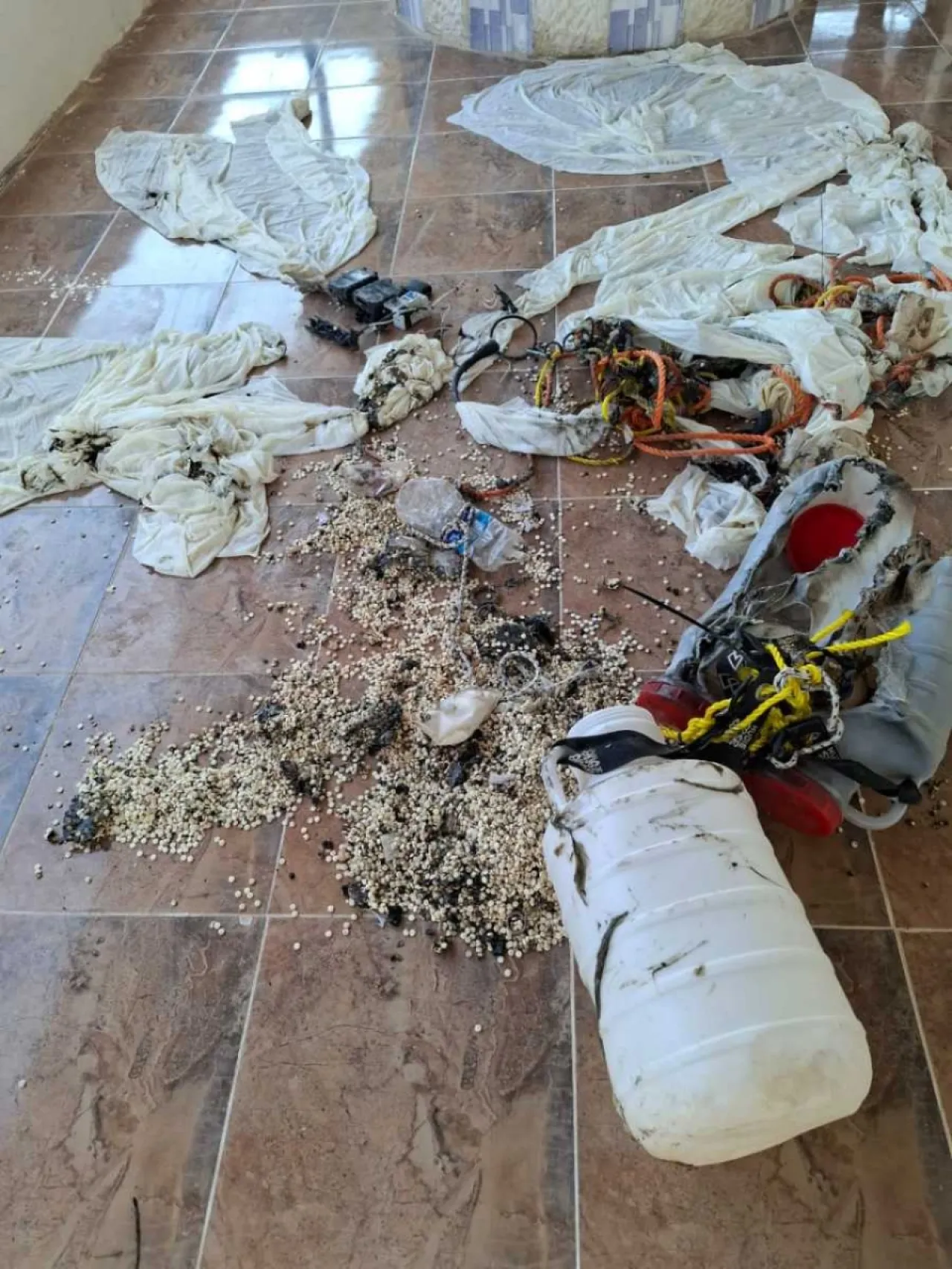 الجيش الاردني يحبط محاولة تهريب مواد مخدرة باستخدام بالونات موجهة عن بعد