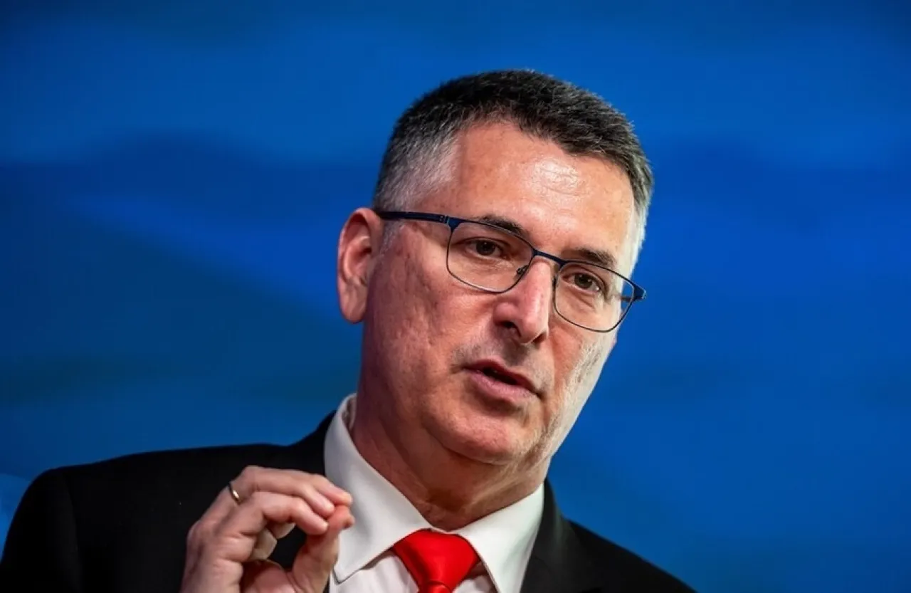 حكومة نتنياهو توجه تحذيرا لبريطانيا وفرنسا