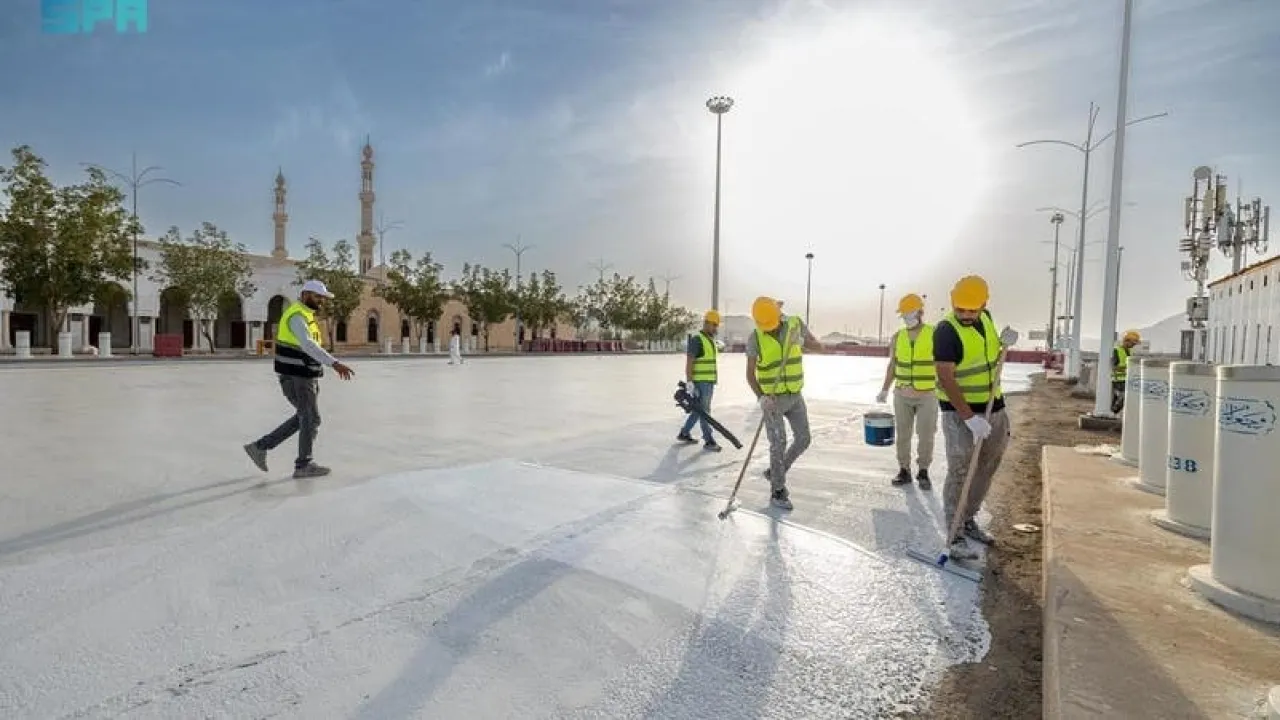 السعودية تضاعف أطوال طرق الحجاج البيضاء المبردة وتضيف مسارات خاصة للمعاقين
