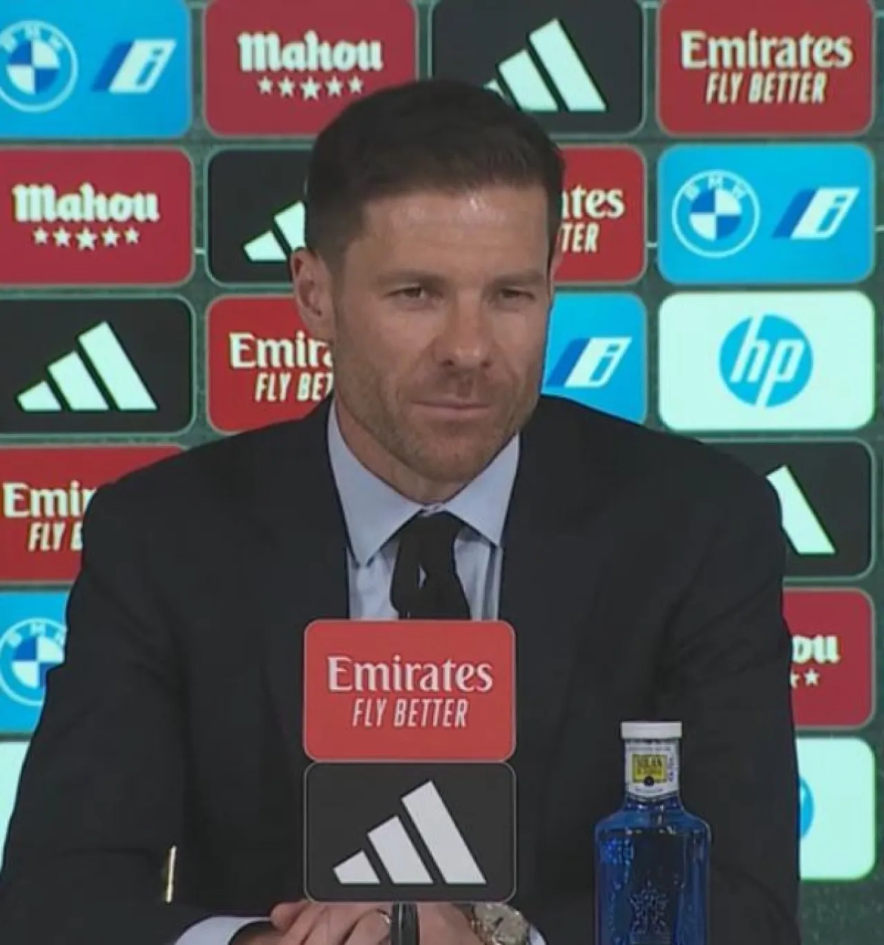 ريال مدريد يستخدم ألونسو لكسب سباق مع آرسنال