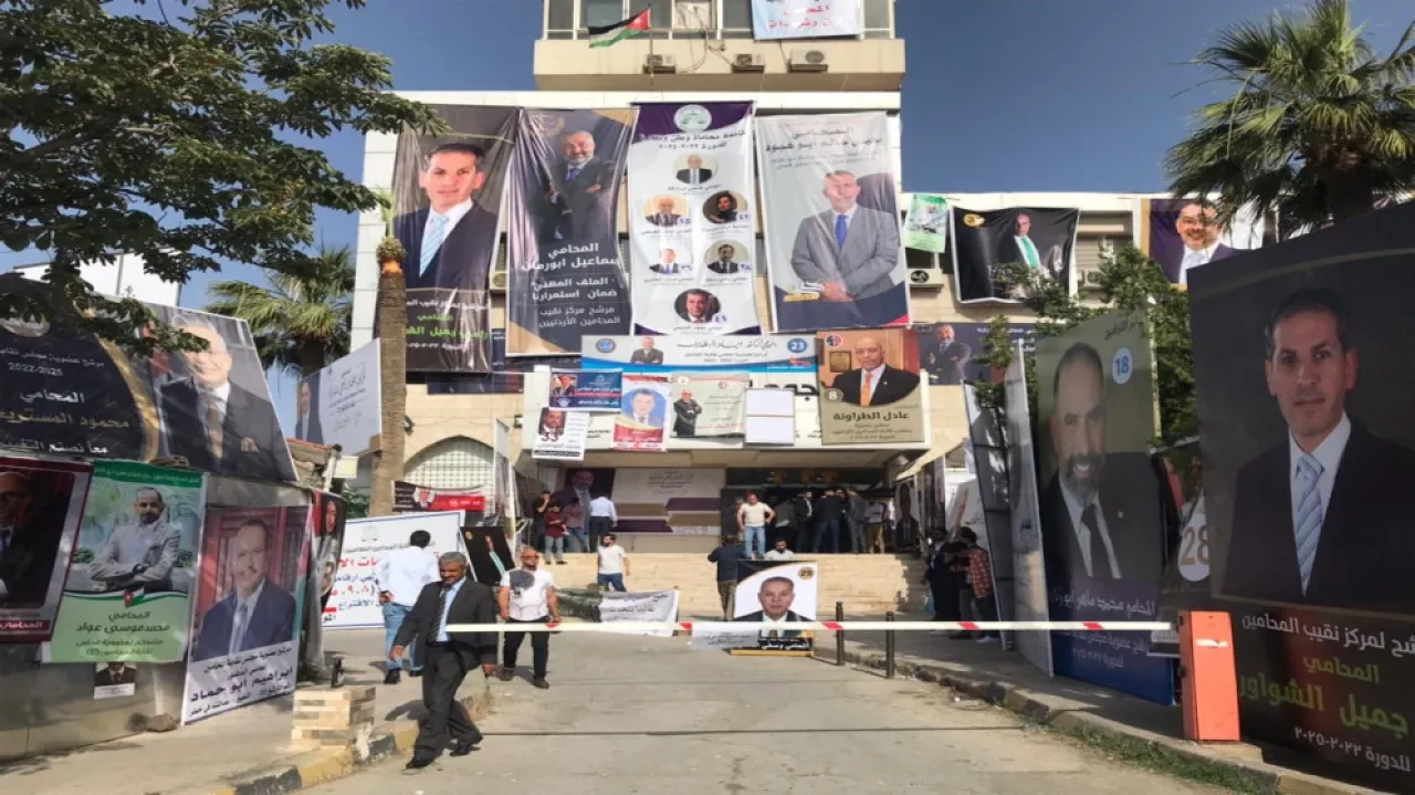 انتخابات نقابة المحامين إقبال واسع وتمديد وجولتان لحسم موقع النقيب