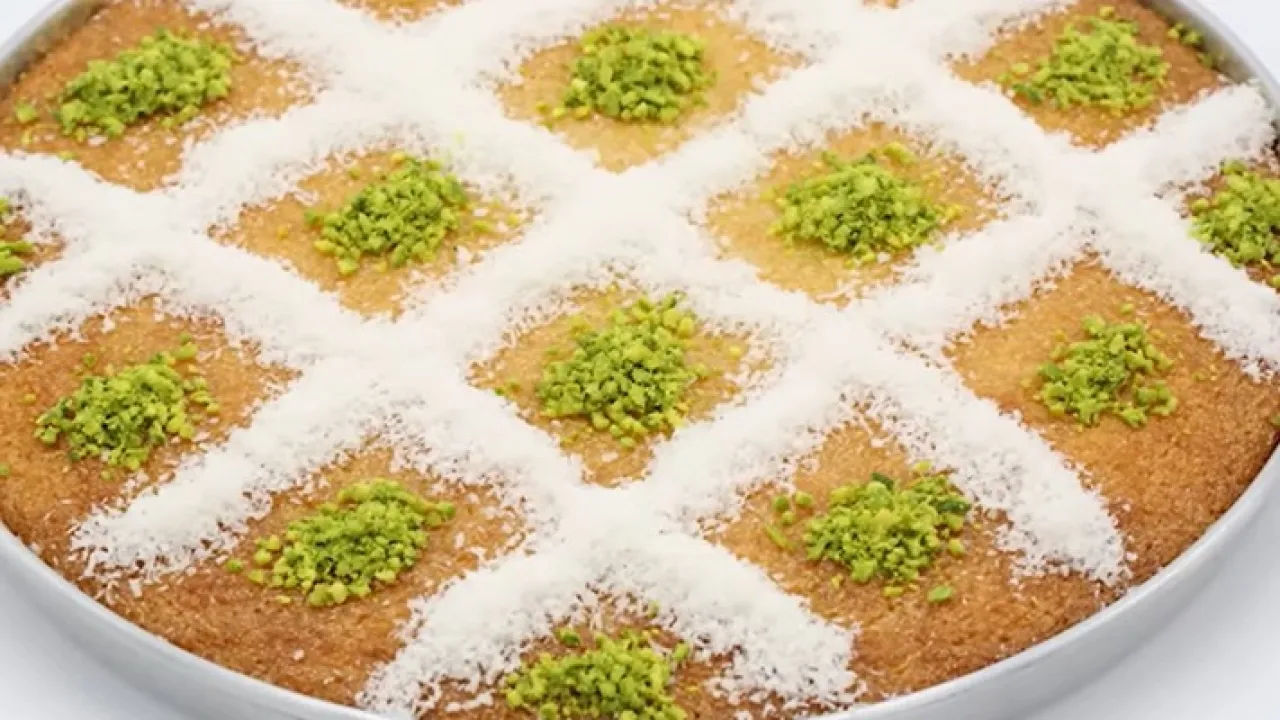 ما هي بسبوسة السبع كاسات وما هي طريقة عملها