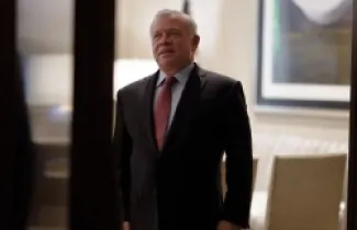 الملك يبحث هاتفيا مع نائب الرئيس الأميركي المستجدات بالإقليم والشراكة الاستراتيجية