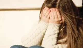 النيابة العامة في البحرين تحقق في بلاغات تحرش جنسي ضد أطفال من والدتهم