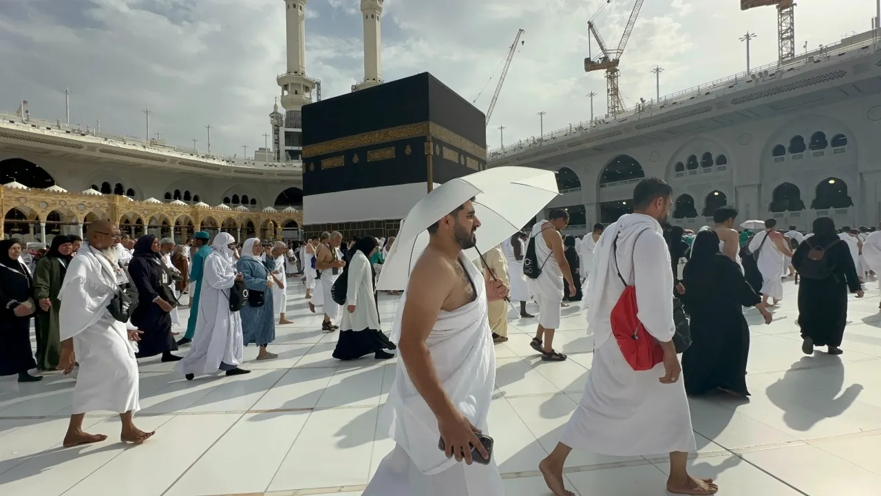 البعثة الطبية الأردنية  2600 حاج في مكة راجعونا