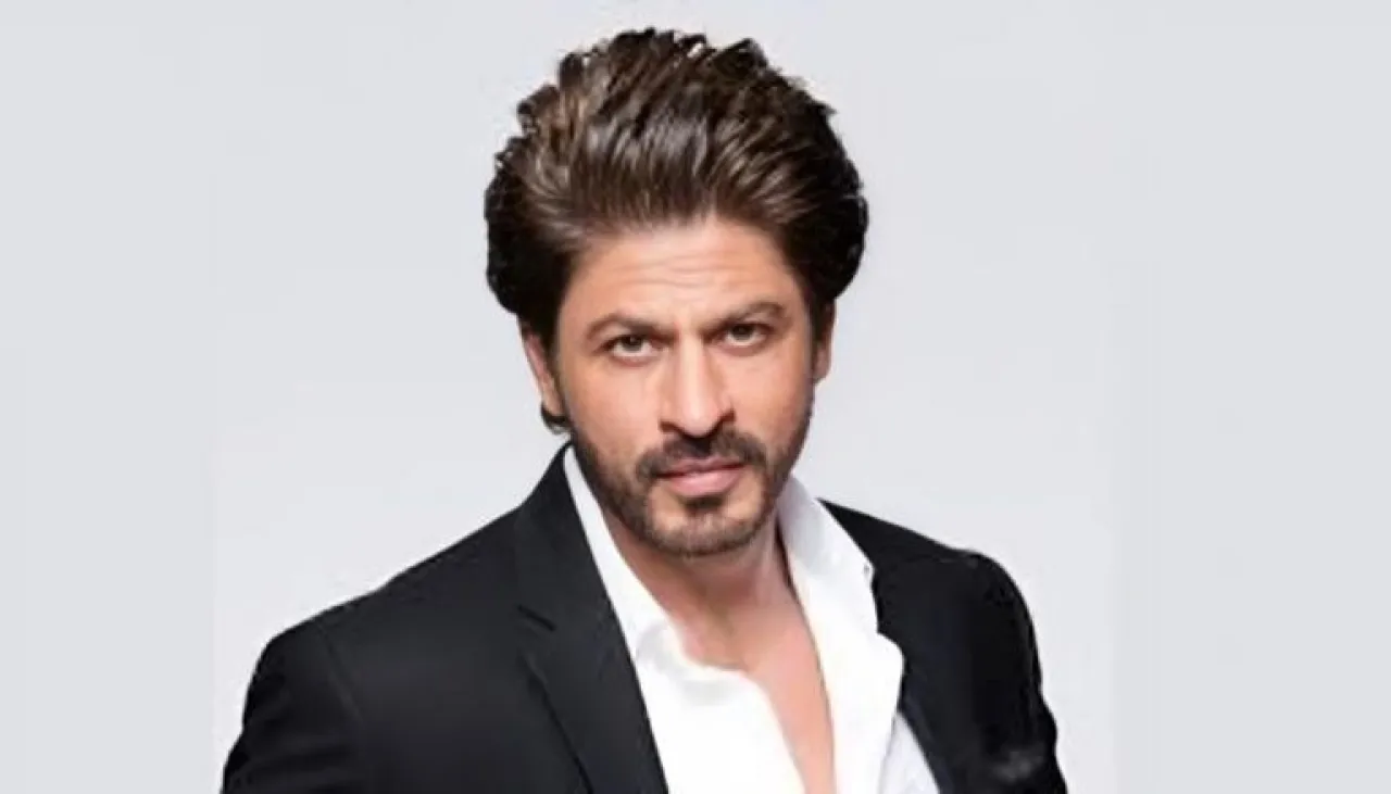 شاروخان ينعى ضحايا الطائرة الهندية قلبي مع العائلات والمتضررين