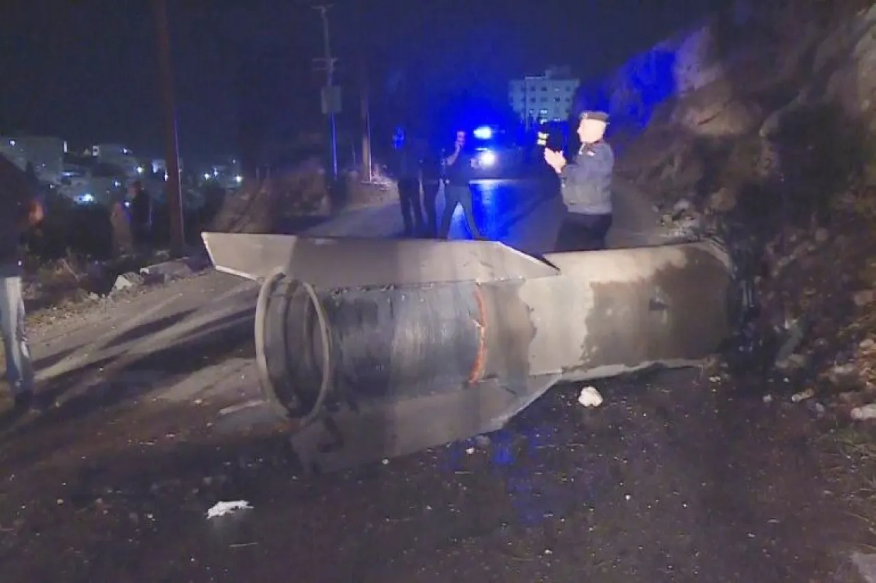 الأمن العام يجدد التحذير بضرورة عدم الاقتراب من أي أجسام غريبة