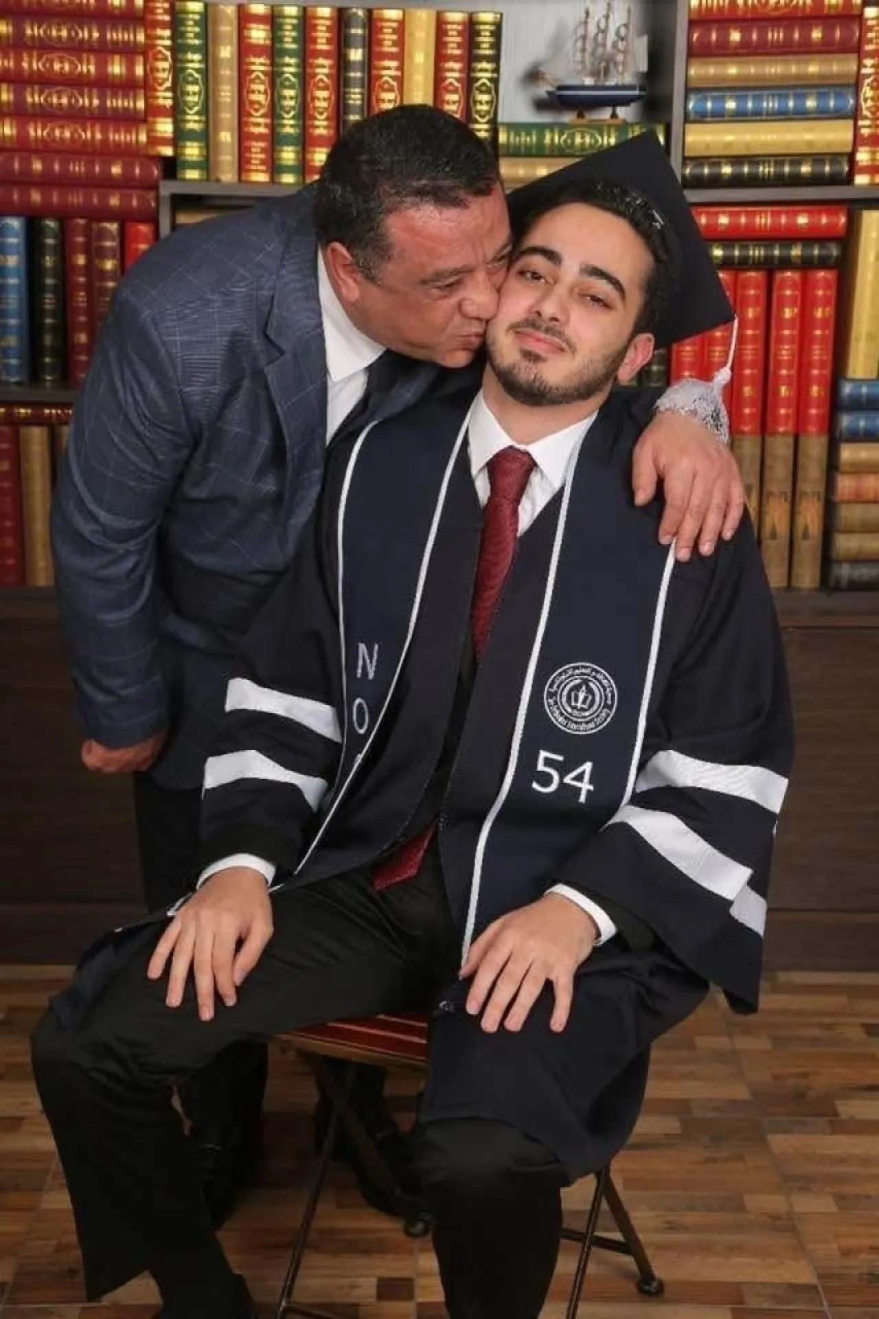 تهنئة للطالب شهم الداود بمناسبة تخرجه من الثانوية العامة