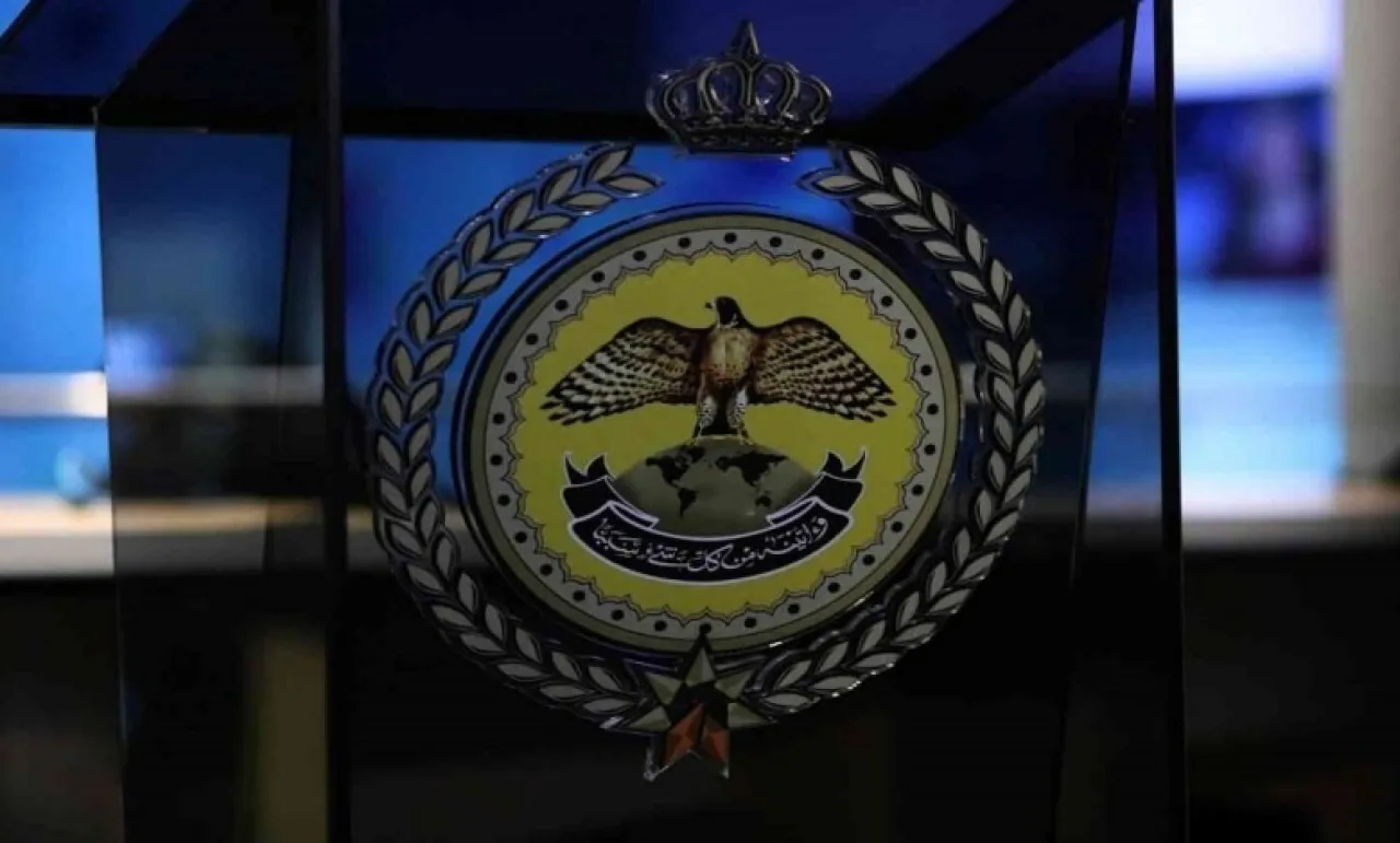 إدارة الأزمات لا نية لتعطيل المؤسسات والمطلوب الالتزام بالهدوء