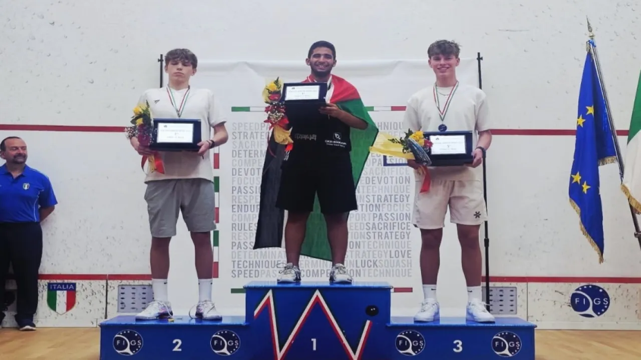 البطاينة يُتوج بذهبية بطولة إيطاليا المفتوحة للسكواش