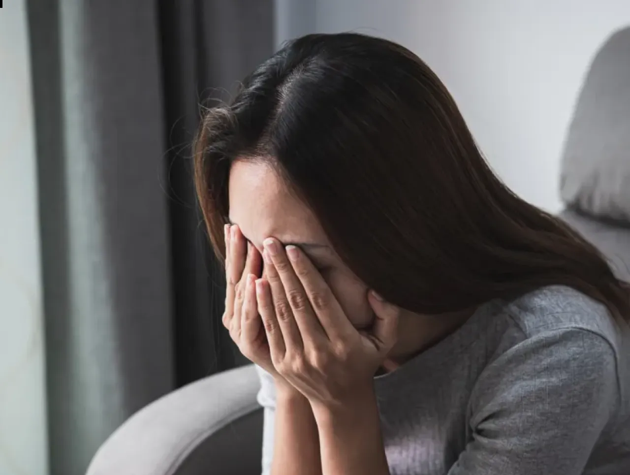 علامات التوحد عند النساء وطرق التأهيل والعلاج