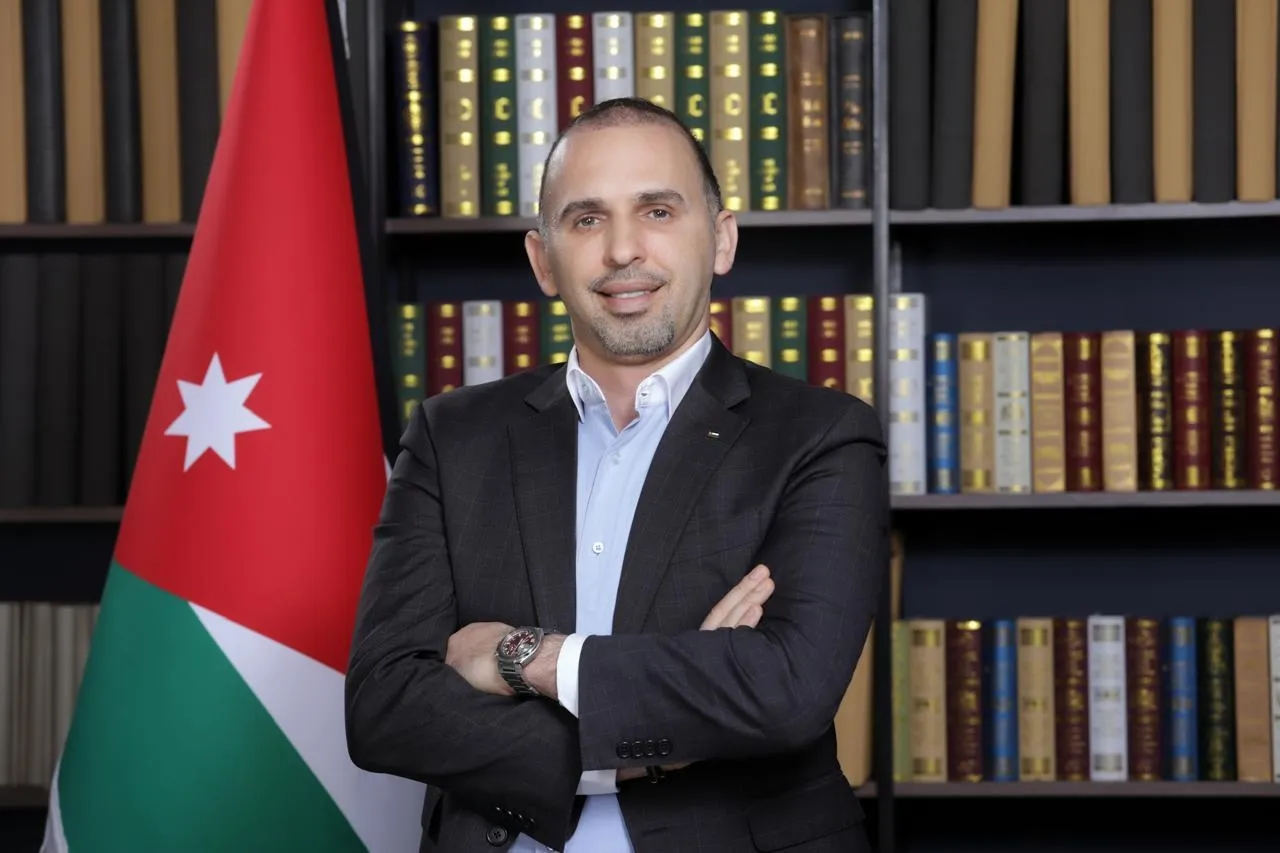 ثوابت العقل في زمن الجنون