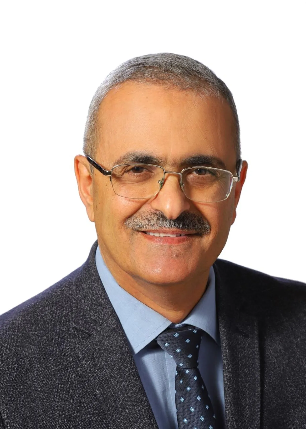 القروض المستحقة كيف يُسوَّق الفقر كحلّ والقهر كخيار اقتصادي