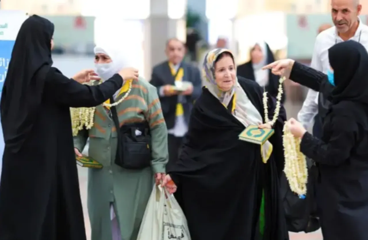 السعودية رحلات خاصة لحجاج إيران و3900 مغادر يومياً