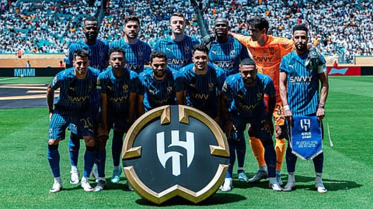 فريقان عربيان بين أكثر الأندية غير الأوروبية متابعة على مواقع التواصل