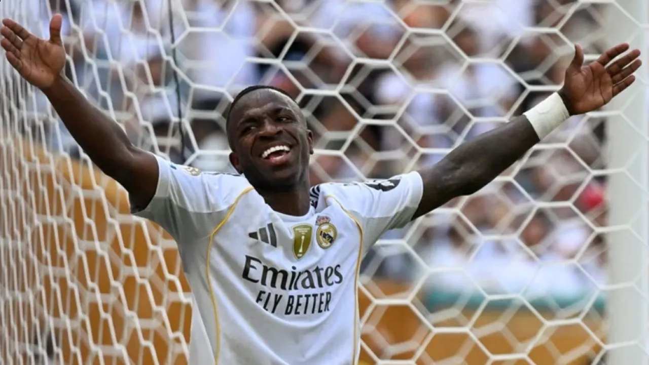 ريال مدريد يقترب من تجديد عقد فينيسيوس بعد المونديال