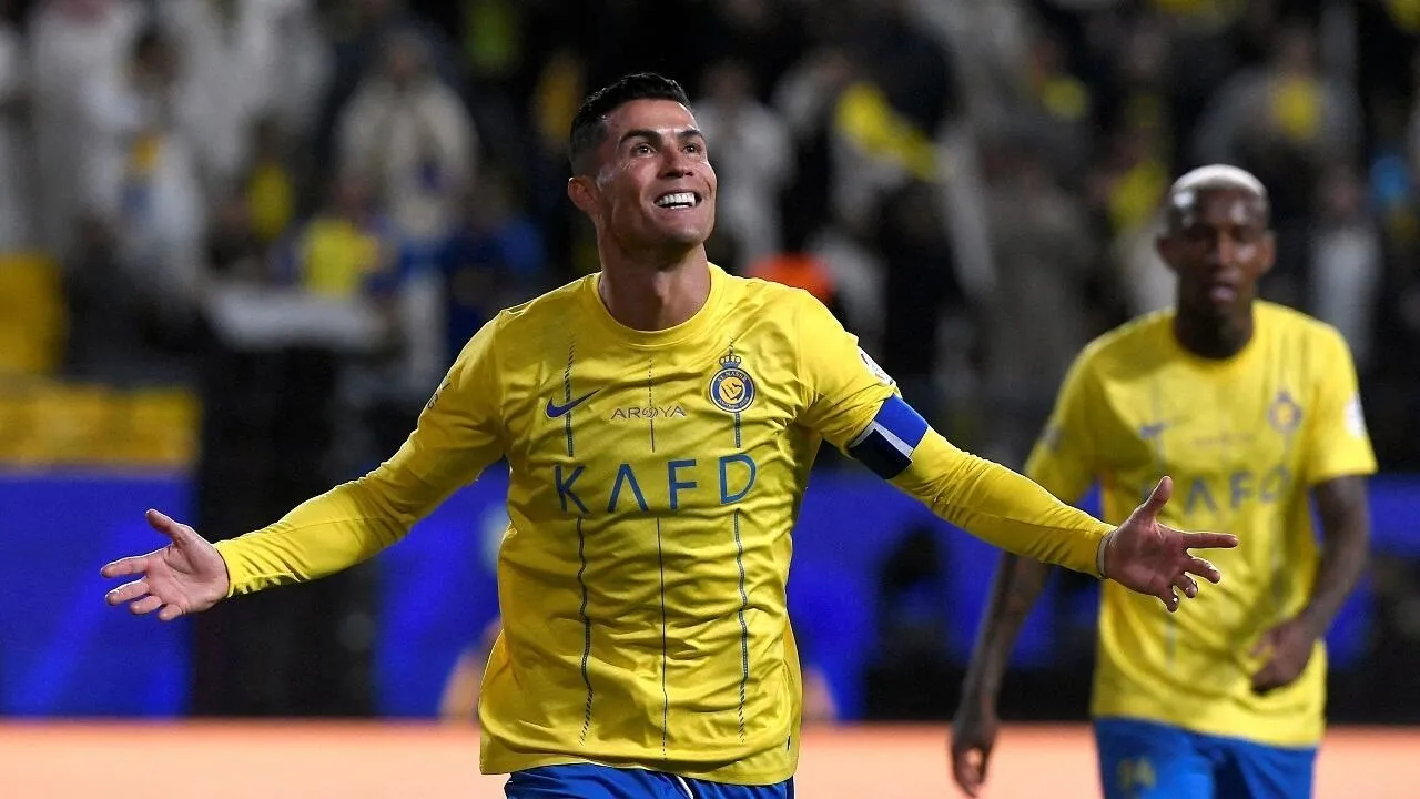 اتفاق نهائي بين رونالدو والنصر لموسم إضافي