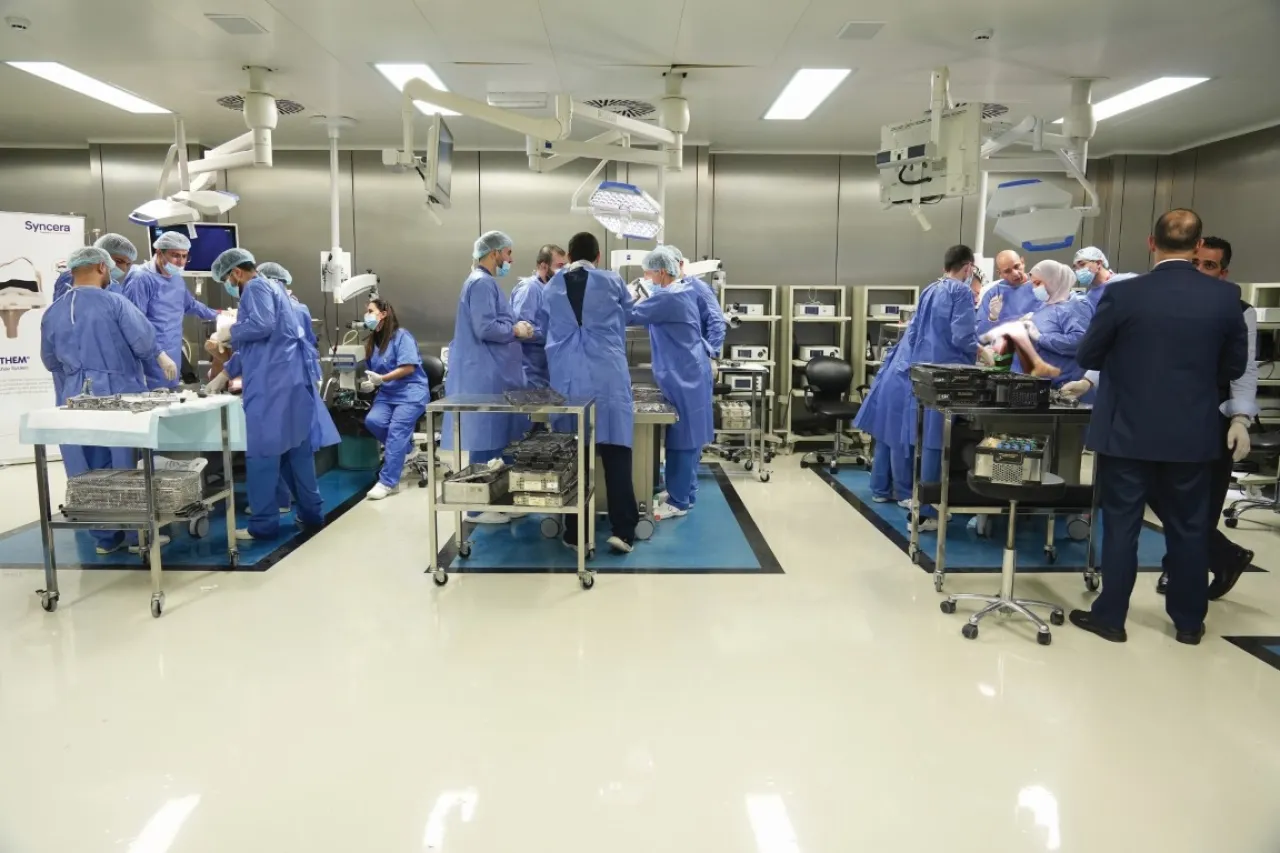 مختبر التشريح المجهري يحصل على اعتماد الاتحاد الأوروبي للاختصاصات الطبية كأول مركز خارج أوروبا ضمن شبكة NASCE