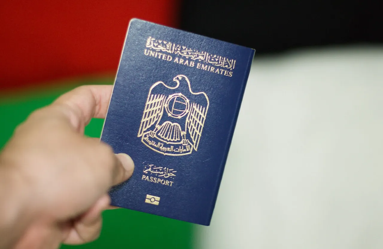 الإماراتيون الأوفر حظا في السفر وجهات جديدة تفتح أبوابها بتسهيلات مغرية أمام أقوى جواز في العالم