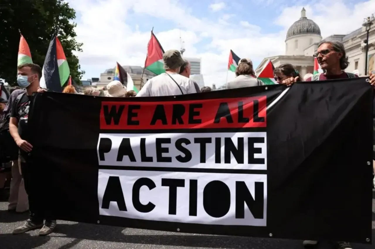 توجه لحظر حركة فلسطين أكشن في بريطانيا   فماذا نعرف عنها