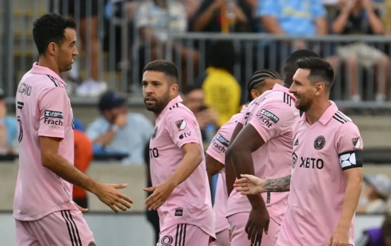 برشلونة يسوي ديونه مع ميسي قريباً