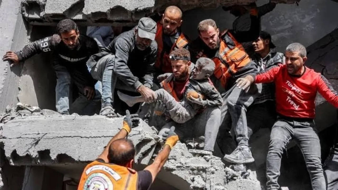 104 ايام على عودة الحرب  عشرات الشهداء والجرحى في مختلف مناطق القطاع