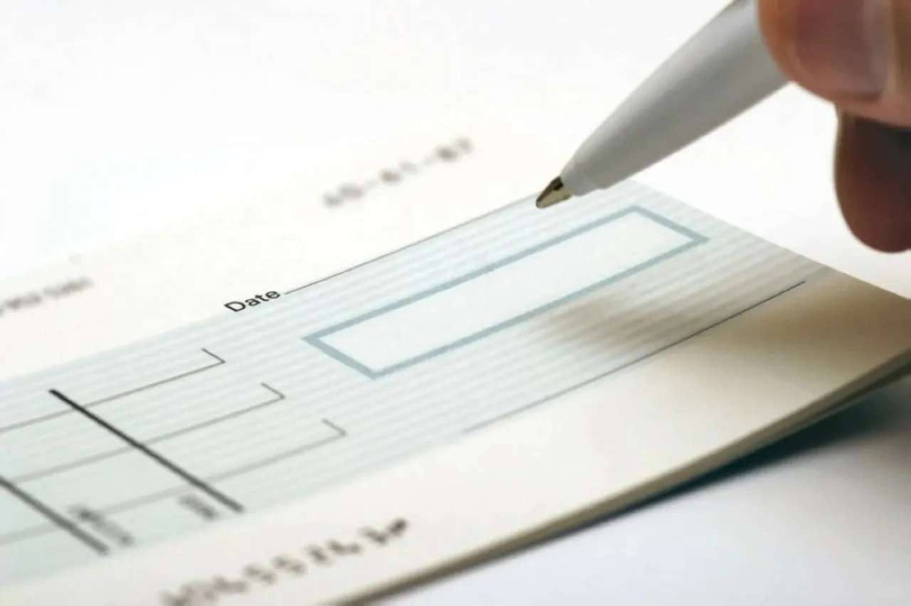 الأردن  967 مليار دينار قيمة الشيكات المتداولة في 3 أشهر