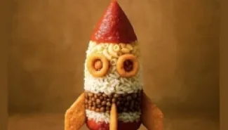 مصر.. مطعم كشري يثير الغضب في إسرائيل بسبب صاروخ